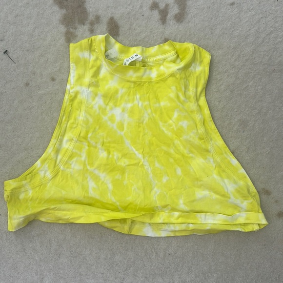 Lulu lemon crop top RARE - Picture 1 of 1
